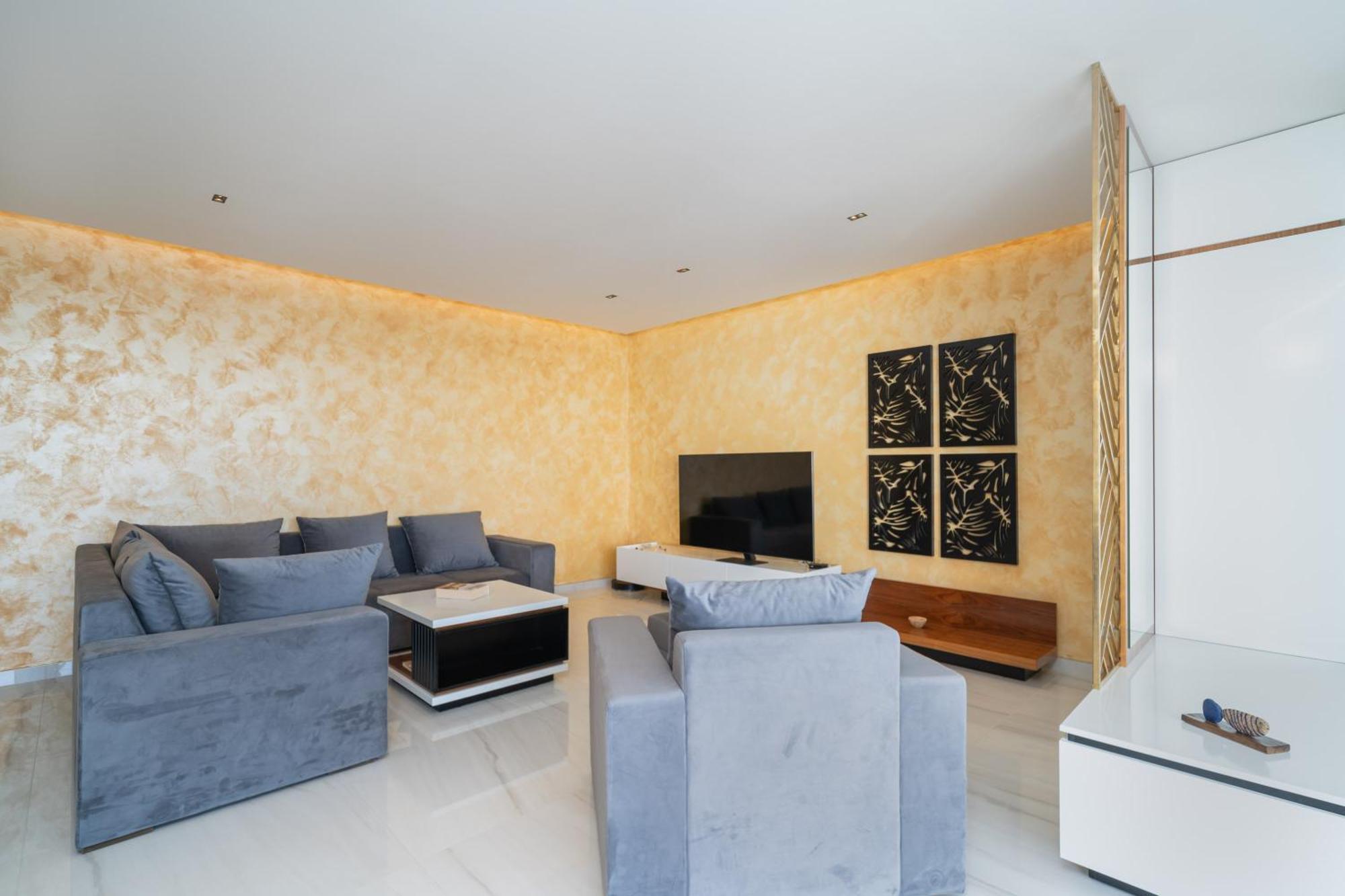 Laurus Five Stars