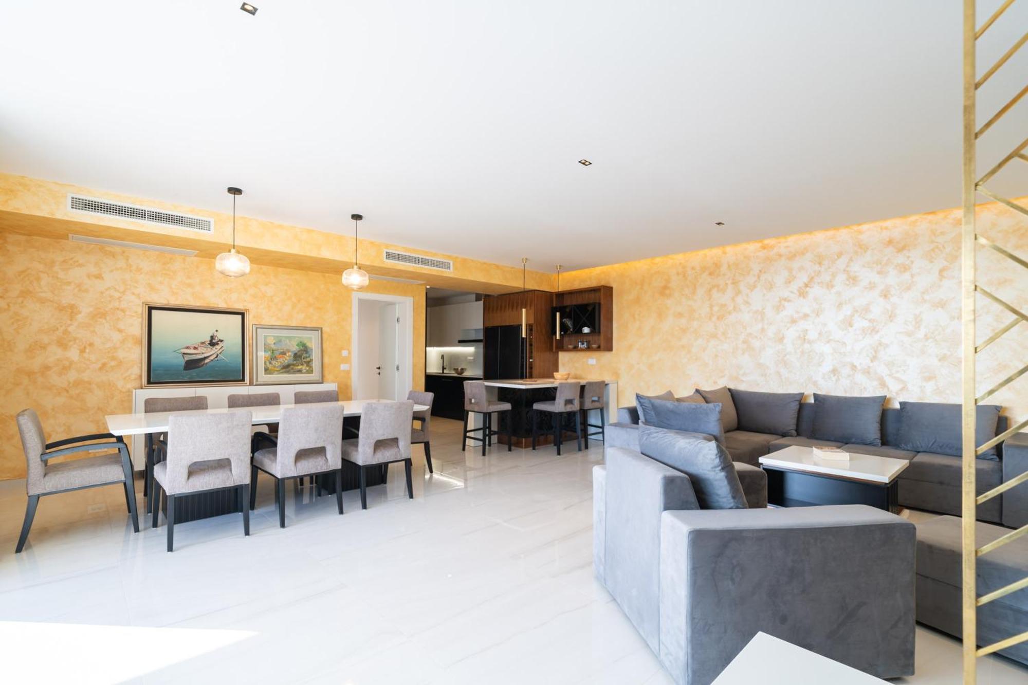 Apartment Laurus Five Stars *