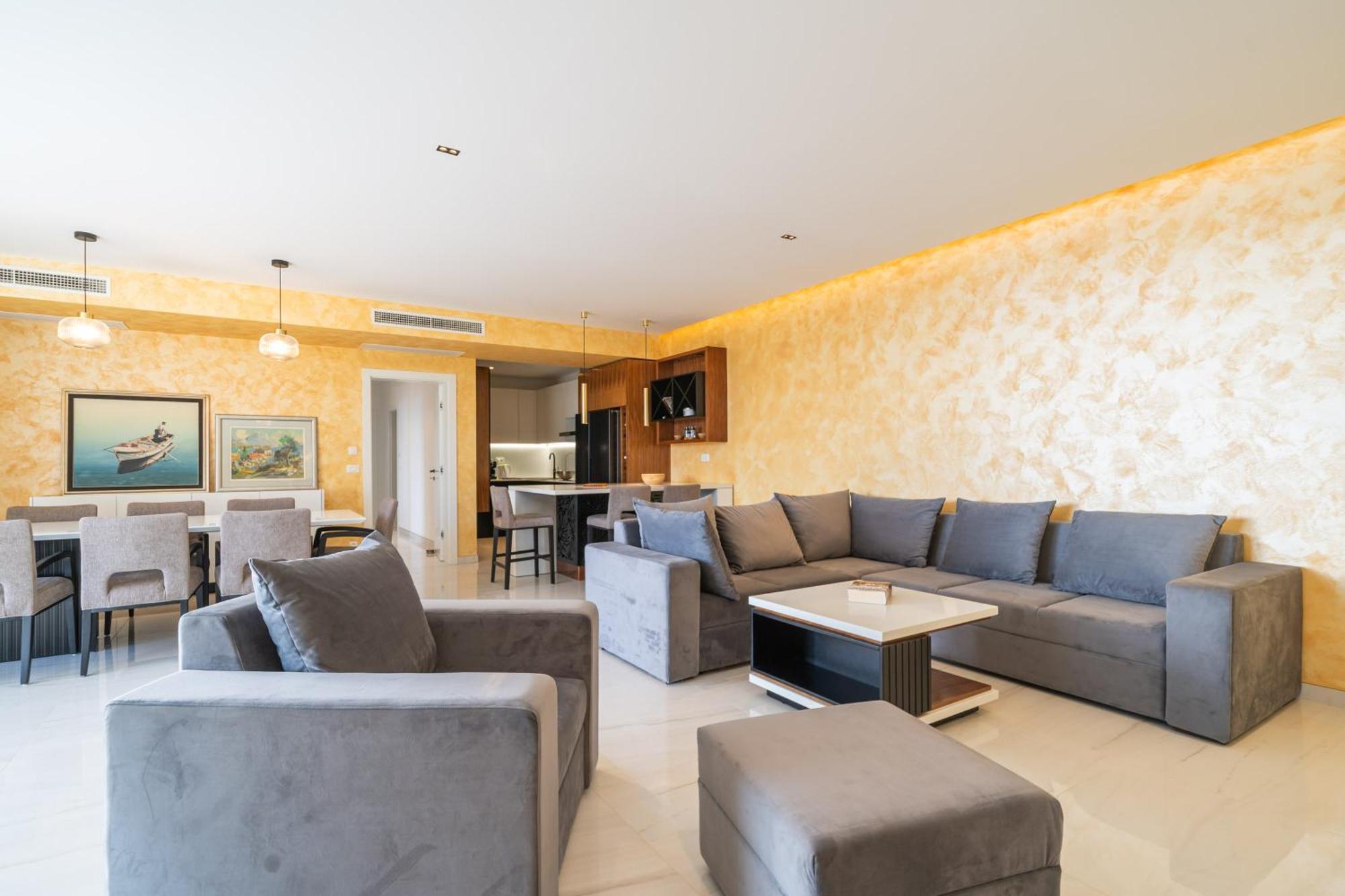 Laurus Five Stars